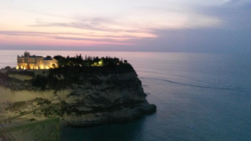 Hotel Orizzonte Blu Tropea Exterior foto