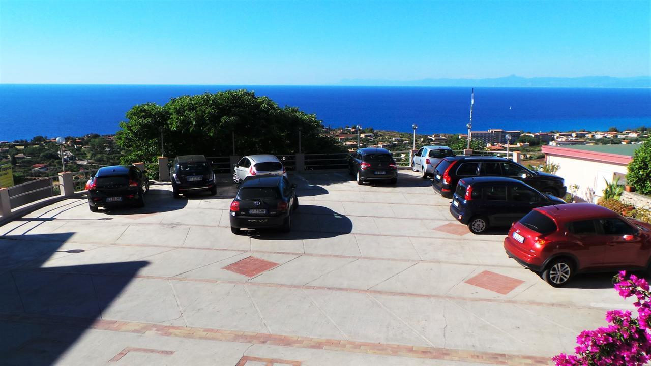 Hotel Orizzonte Blu Tropea Exterior foto